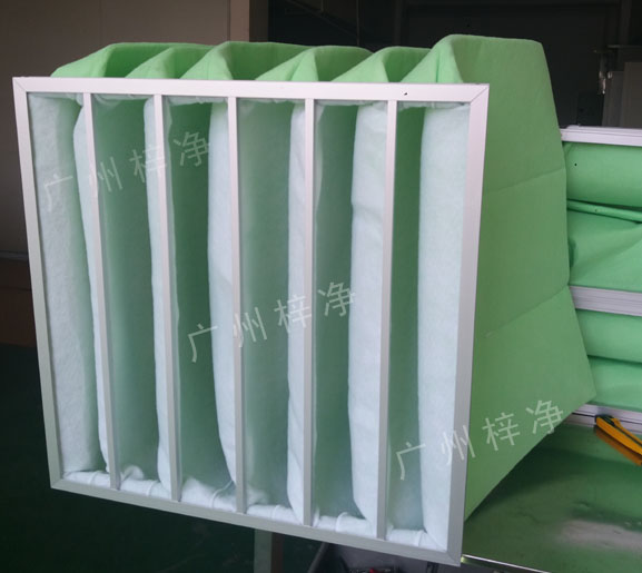 过滤棉袋式初效过滤器具有风量大、阻力低、容尘量大特点。