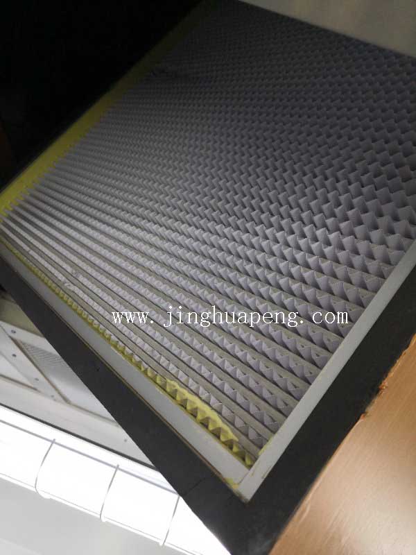 高效过滤器有破损且使用时间过久 高效过滤器有破损且使用时间过久