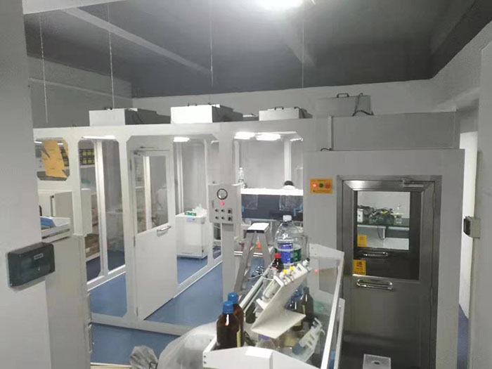 洁净棚配风淋室和传递窗的效果