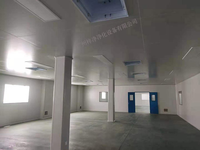 洁净厂房高效送风口安装实拍图